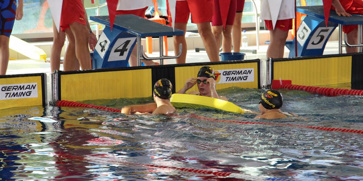 Rettungsschwimmer bei Deutschen Meisterschaften auf dem Treppchen