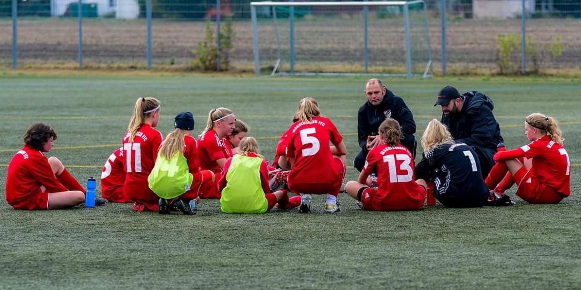 Drei Punkte und der erste Sieg für starke U14-Mädchen